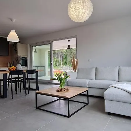 New For 4 Persons With Pool In Istria